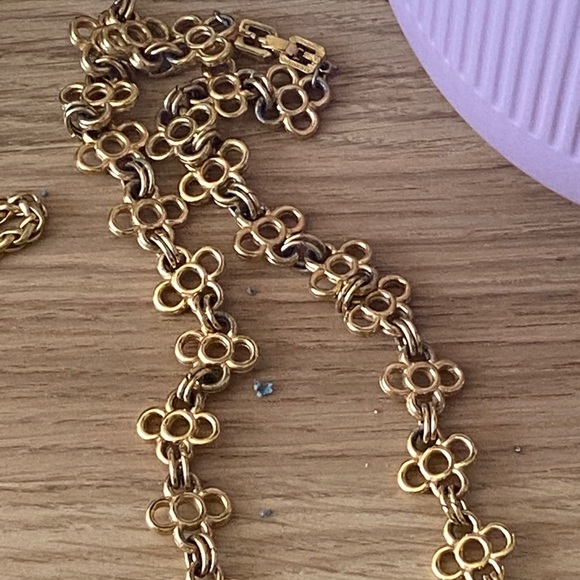 Givenchy Enamel Necklace - Picture 4 of 4